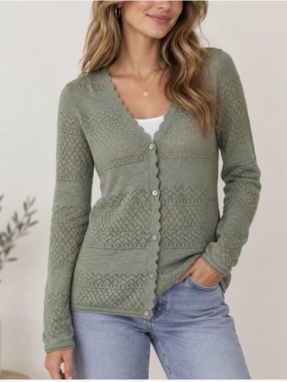 NWT Frye knit Cardigan Size M Sage green light weight Cottagecore